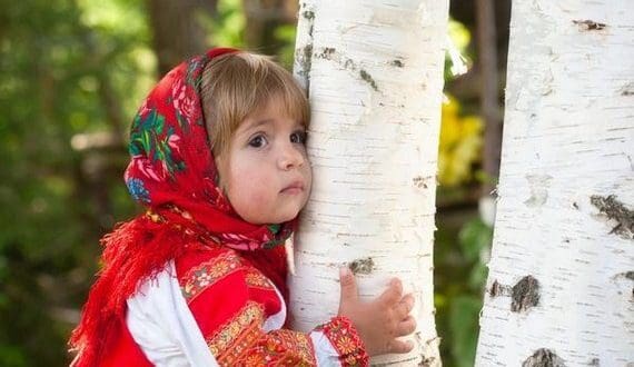 چرا خاطرات کودکی را به یاد نمی‌آوریم؟