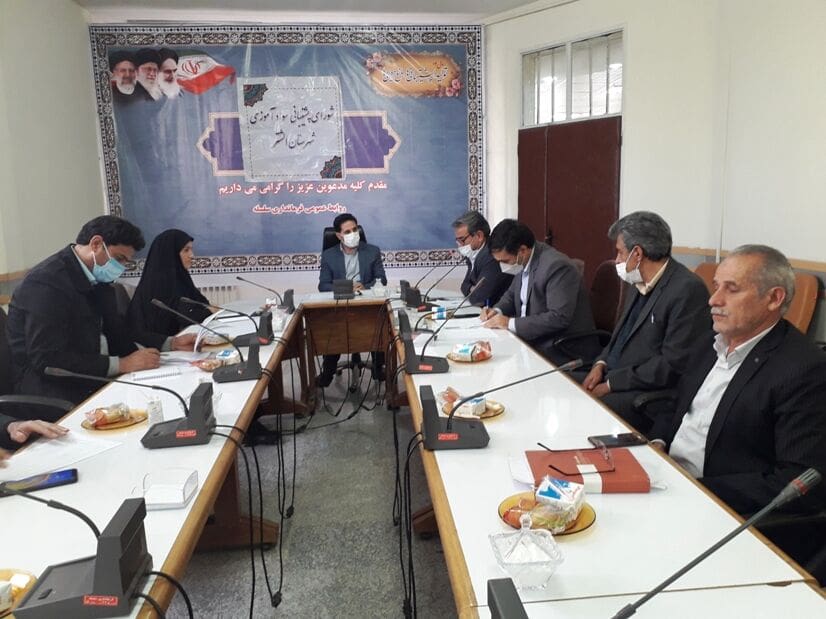 ۵۲۰ کم سواد و بیسواد در سلسله شناسایی شد