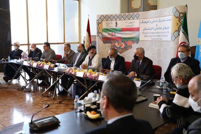 معاون وزیر فرهنگ: تئاتر پرچمدار هنرهاست