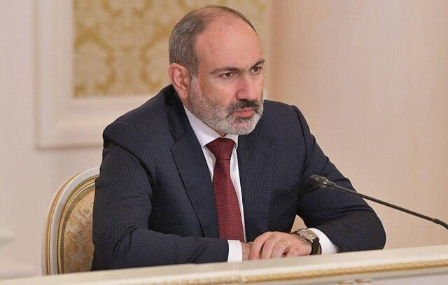 رئیس الوزراء الأرميني یؤکد علی تعمیق العلاقات مع إيران