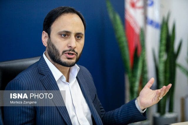 المتحدث باسم الحکومة: الغرب ینتقم من الإيرانيين بالإبادة الجماعية للمرضی