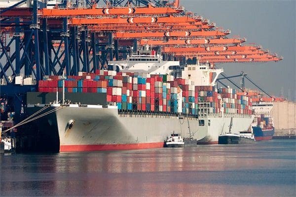 ترکیا أول محطة للسلع التصدیریة من طهران