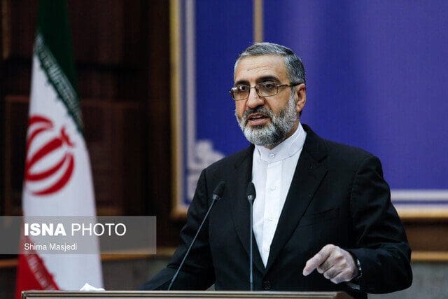 الدول الأوروبية هم المنتهکون الرئیسیون لحقوق الإنسان