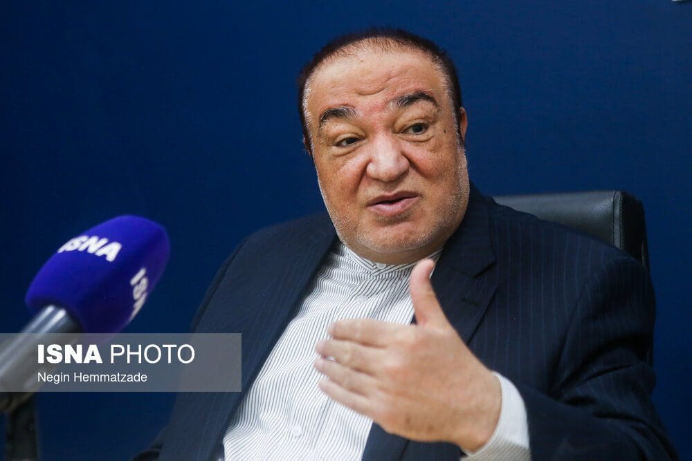 إيران وروسیا توقعان صفقة قیمتها 40 ملیار دولار في المستقبل