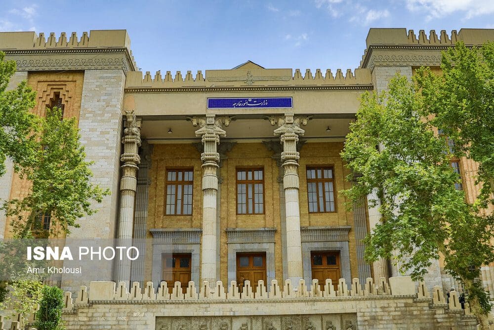 وزارة الخارجیة تستدعي السفیر الأسترالي لدی طهران