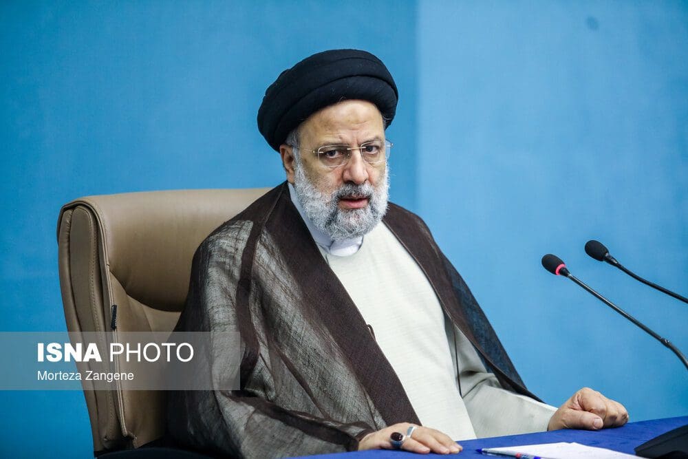 رئيسي: العدو لجأ إلی حرب هجینة لمواجهة إيران