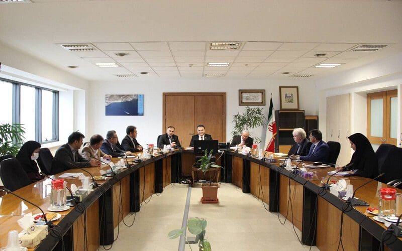 وزير الطاقة الطاجیکي: مستعدون للتعاون مع شرکات الکهرباء والمیاه الإيرانية