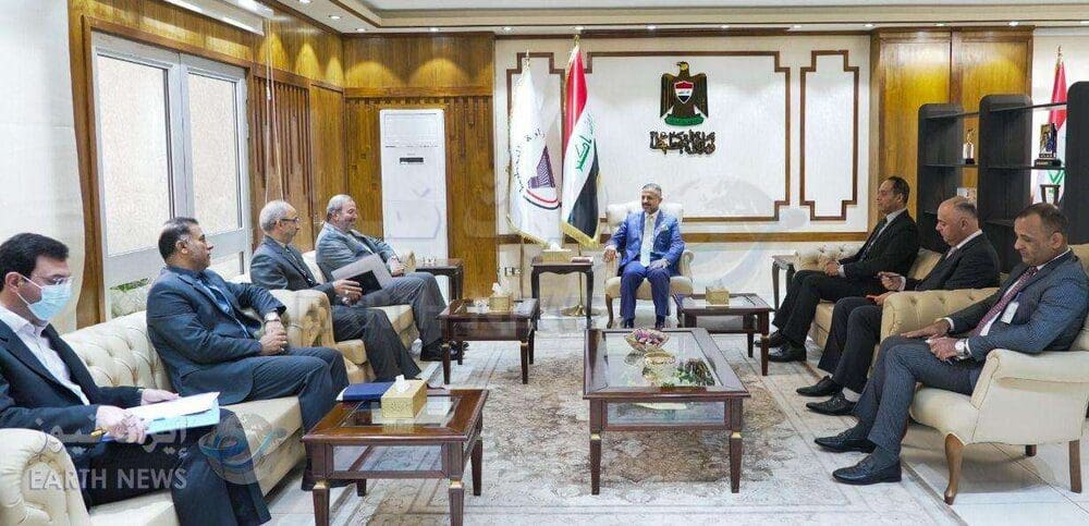 مباحثات إيرانية عراقیة حول ملفات الماء والكهرباء والاستثمار