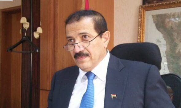 وزير خارجية صنعاء: إيران وقفت دائما إلی جانب الشعب الیمني