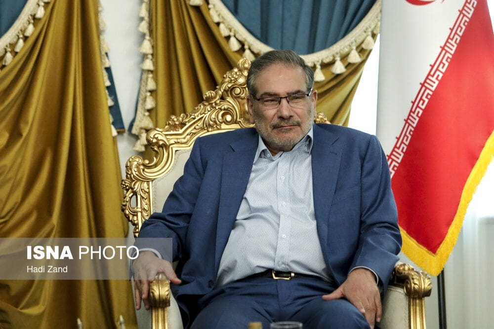 شمخاني: تطوير العلاقات الإقتصادية أولوية للتعاون الثنائي مع روسيا