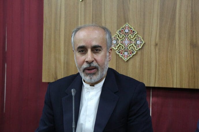 الإنفتاح العربي علی سوريا خطوة إيجابية على طريق التضامن الإسلامي
