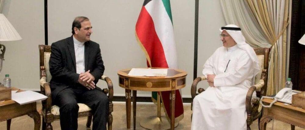 إيران والكويت تبحثان تعزيز العلاقات المشتركة