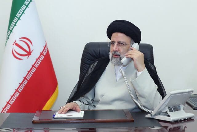 إتصال هاتفي بین الرئیس الإیراني ورئیسة الوزراء البنغلادیشیة