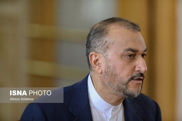 أمیرعبداللهیان یعرب عن قلقه العمیق إزاء الممارسات الصهیونیة الإجرامیة في فلسطین