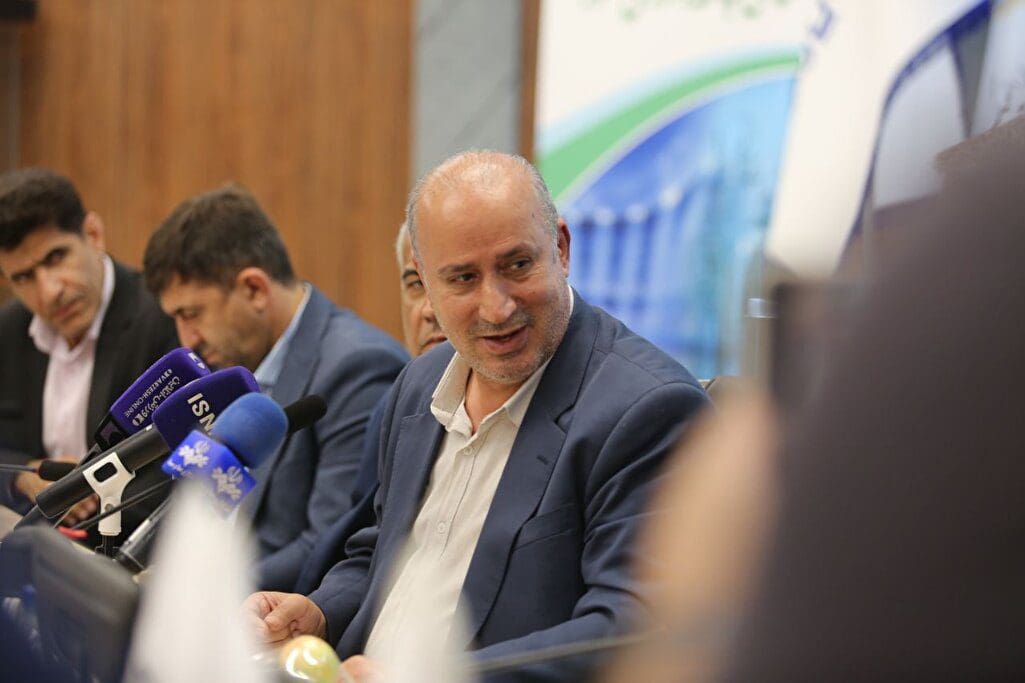 تاج: دفاع از داوری باید منطقی باشد