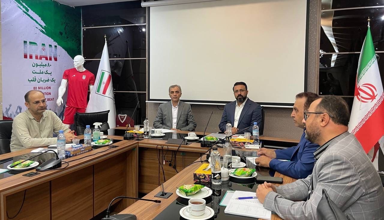 برگزاری نخستین نشست هم‌اندیشی فدراسیون فوتبال و پلیس راهور