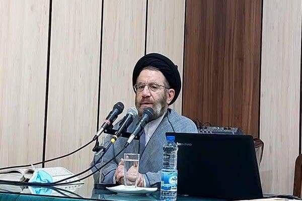 معارف دین باعث تحکیم خانواده می‎شود