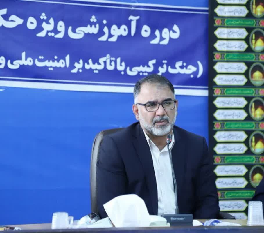 بنای دولت عدالت و خدمت است