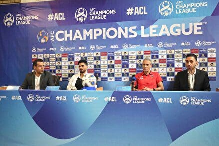 تصاویری از نشست خبری سرمربی و کاپیتان پرسپولیس پیش از بازی با النصر
