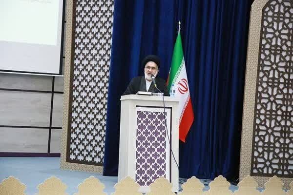 کار نمایندگی مقام معظم رهبری در دانشگاه‌ها، تبلیغ و انتقال دین و مذهب است