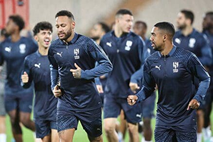 تصاویری از آخرین تمرین تیم های نساجی ایران و الهلال عربستان پیش از دیدار فردا