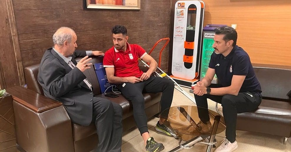 عیادت رئیس فدراسیون از مدافع تیم ملی