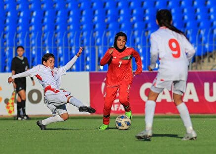 تصاویری از دیدار تیم های ملی دختران نونهال ایران و تاجیکستان