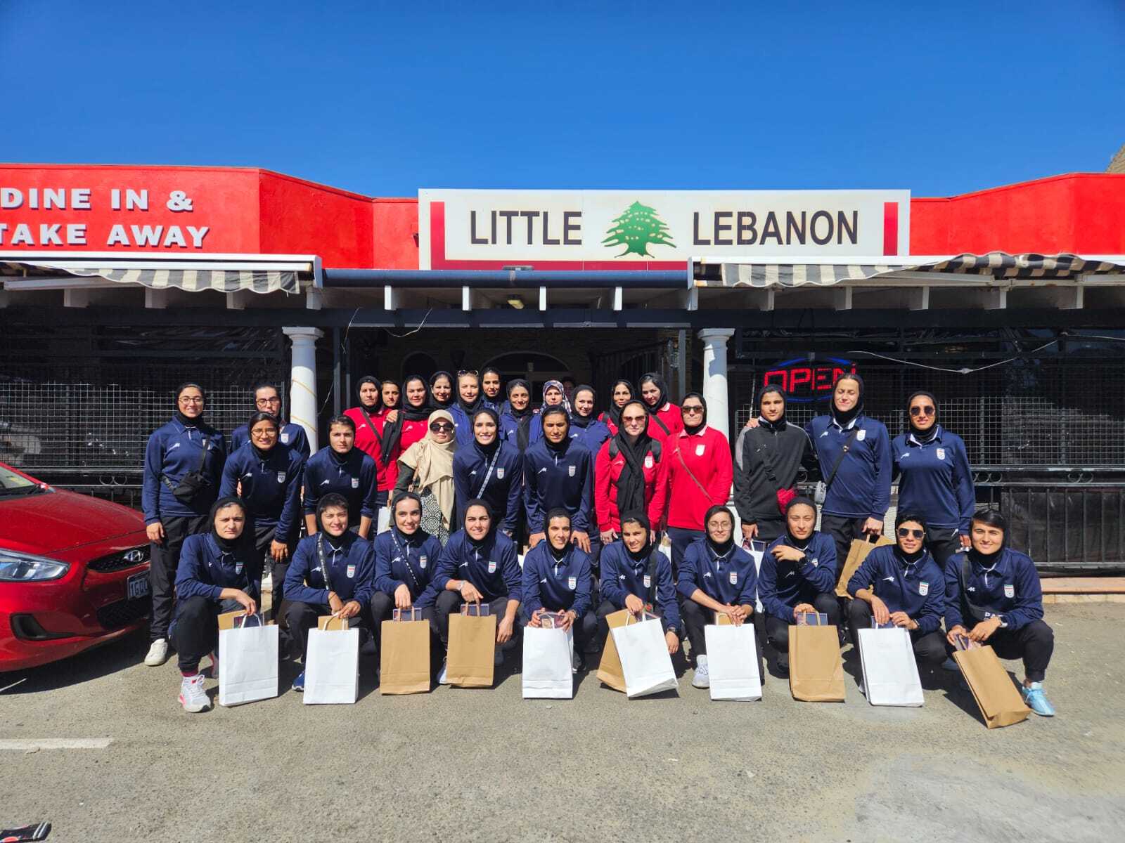 تیم ملی فوتبال بانوان میهمان سفارت ایران در استرالیا