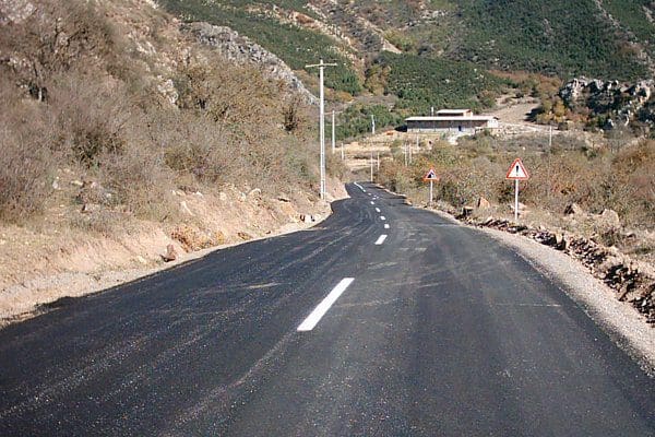 آسفالت ۵۰ کیلومتر راه روستایی در لرستان