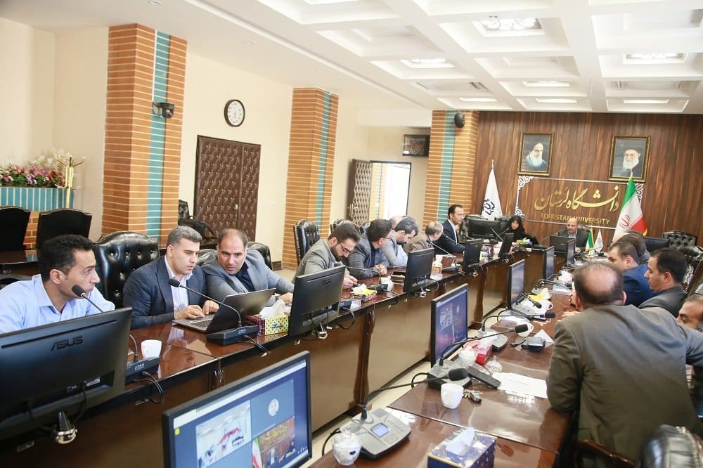 گسترش فرصت‌های بین‌المللی دانشگاه لرستان ضروری است