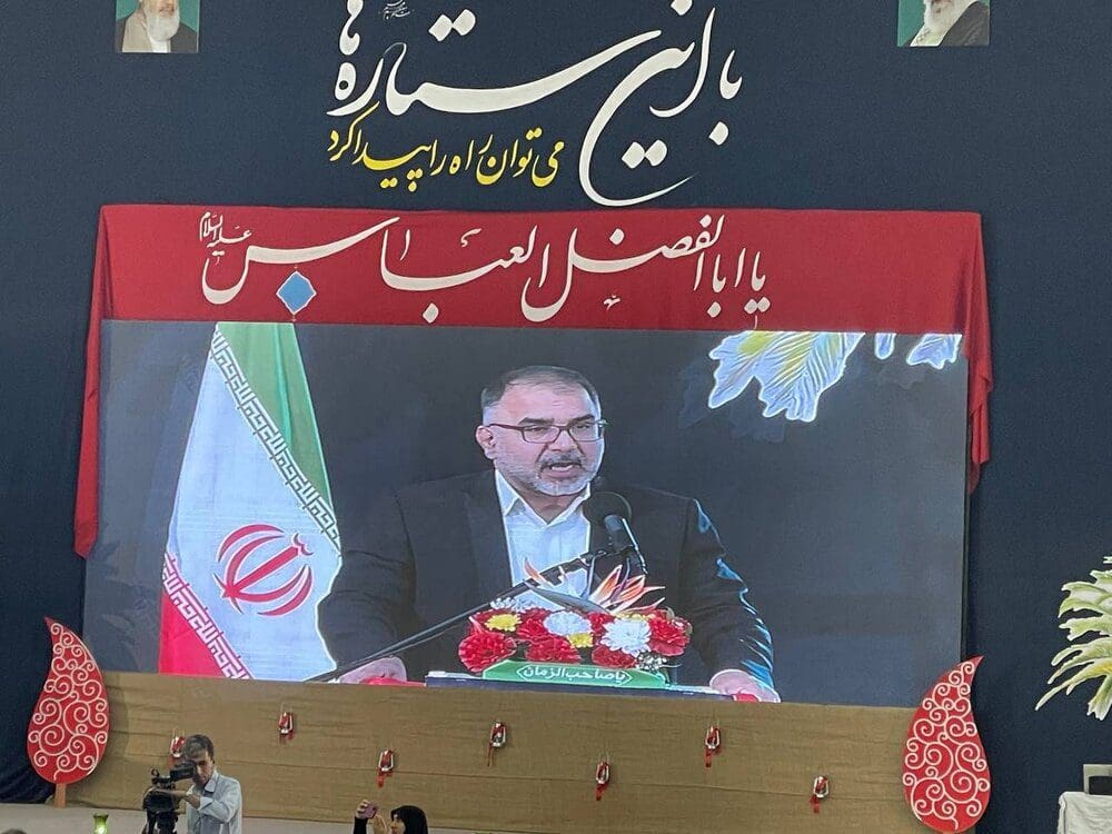 حفظ این سرزمین و ارزش‌ها ره‌آورد خون سرخ شهدا بوده است