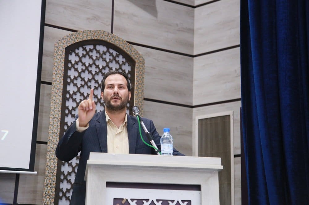 دانشجویان نو ورود با سلائق مختلف برای فعالیت‌های فرهنگی و اجتماعی ثبت‌نام کنند