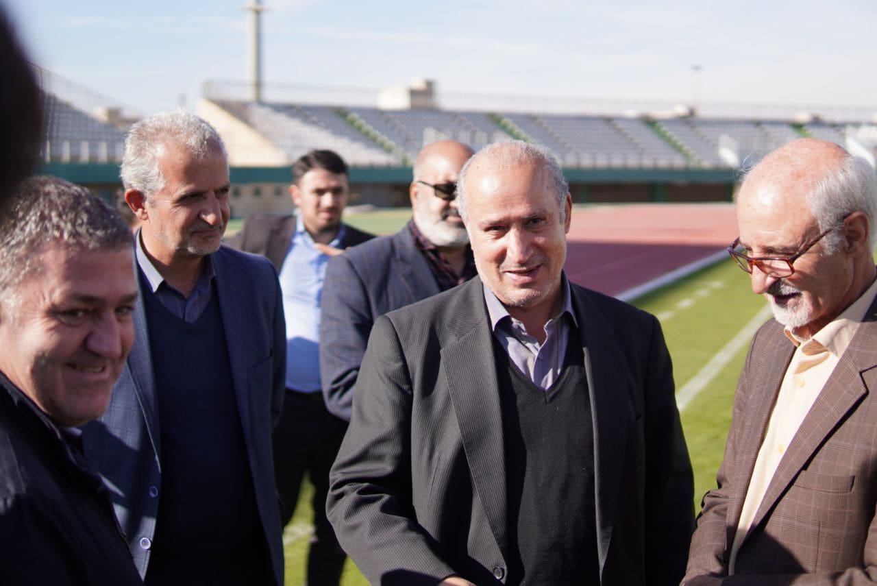 حضور رئیس فدراسیون در مجموعه ورزشی امام خمینی(ره) اراک و باشگاه آلومینیوم