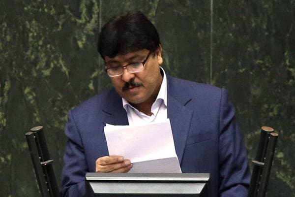 ضرورت راه‌اندازی دانشگاه فرهنگیان الشتر و نورآباد