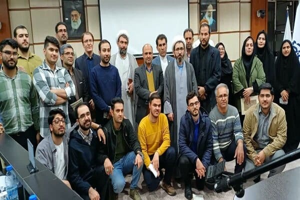 فلسفه دانشگاه و دانشجو مطالبه‌گری است