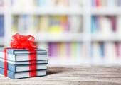 ۲ هزار جلد کتاب به کتابخانه‌های بروجرد اهدا شد