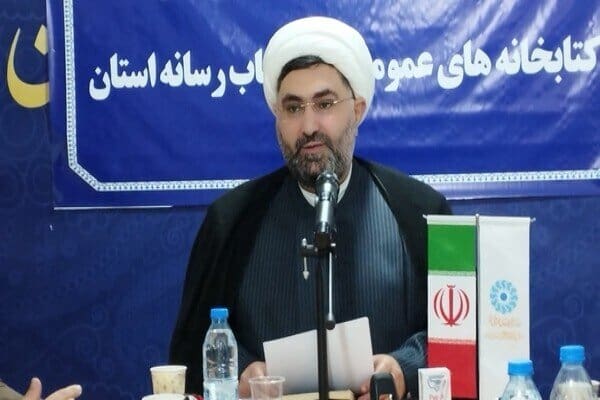 کتابخانه‌های عمومی تبدیل به فرهنگسراهای عمومی شده‌اند