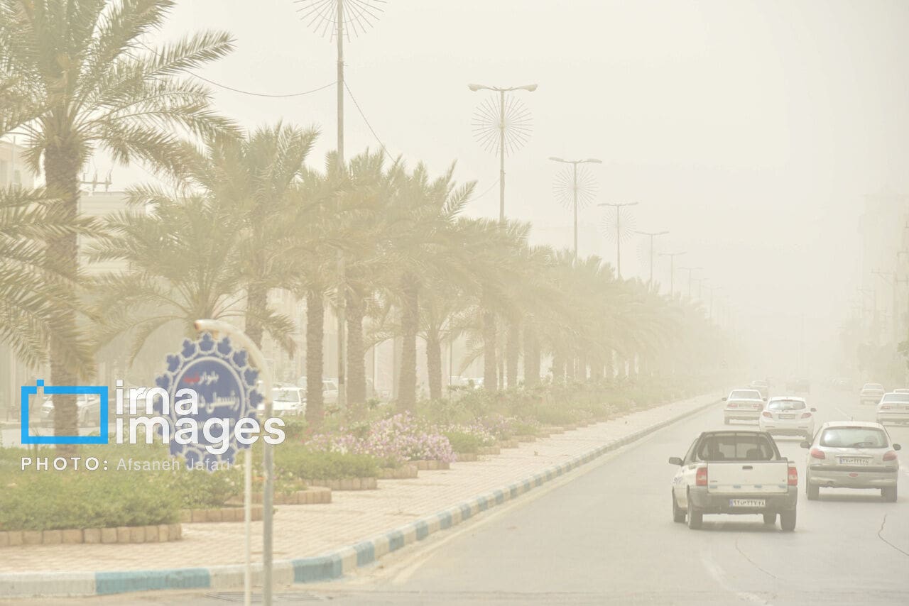 پیش بینی گرد و غبار و کاهش دید افقی در لرستان