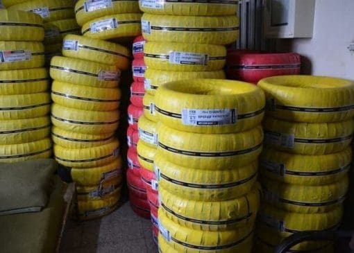 کشف ۲۲۶ حلقه لاستیک قاچاق در الیگودرز