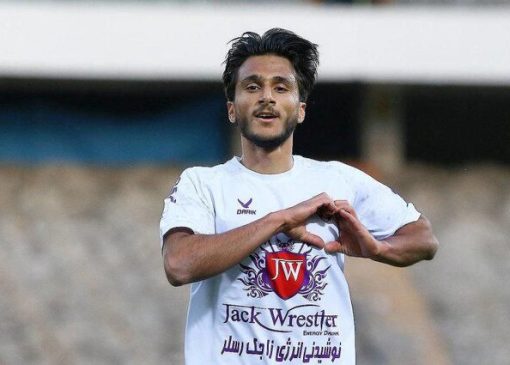 چرا هنوز قرارداد صادقی با پرسپولیس نهایی نشده؟