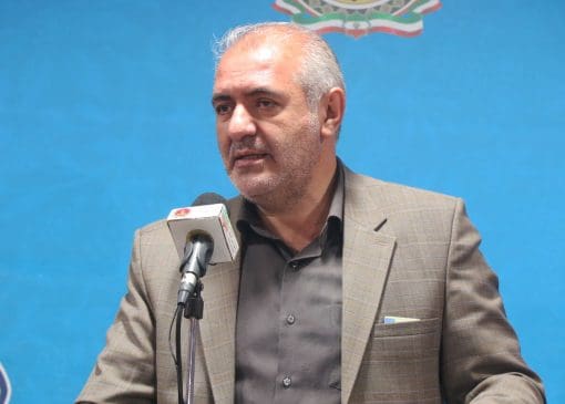 درگیری بین مامور سد معبر شهرداری بروجرد با فروشندگان سیار رخ نداده است