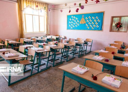 مدارس جایگزین کانکس در خرم آباد پیشرفت ۸۰ درصدی دارند