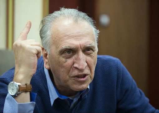 احمد نجفی: امروز ما باید از مملکت و هویتمان دفاع کنیم