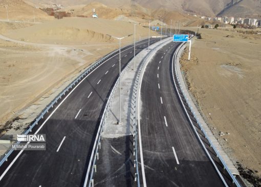 استاندار لرستان: احداث آزادراه خرم آباد- اراک عملیاتی می‌شود