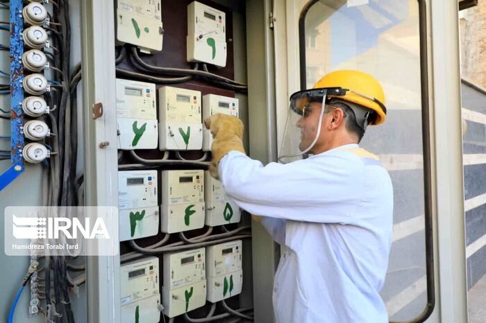 تامین ۷۵ درصد برق مورد نیاز صنایع لرستان / ۲ نیروگاه جدید وارد مدار می شود