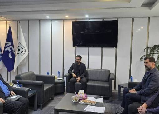 جلسه سرمربی و مدیران تیم ملی امید با رئیس فدراسیون