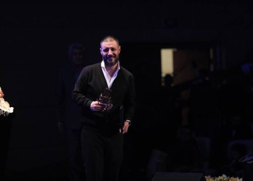 تجلیل از جمشید هاشم‌پور / جوایز فیلم شهر در دستان جواد عزتی و آزاده صمدی