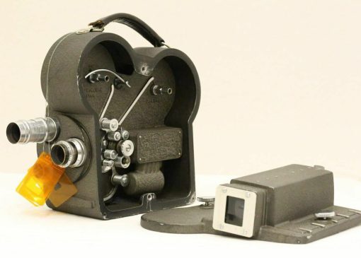 اولین فیلم رنگی ایران با این دوربین ۸۰ ساله ساخته شد!