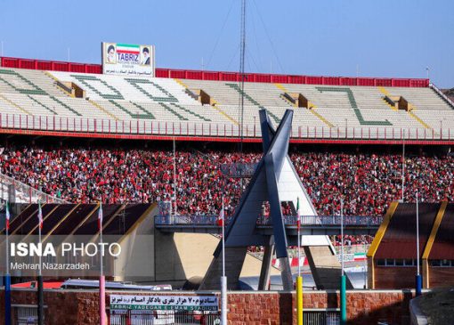 تراکتور و خانه‌ای که ماند پشتِ خاک و چمن