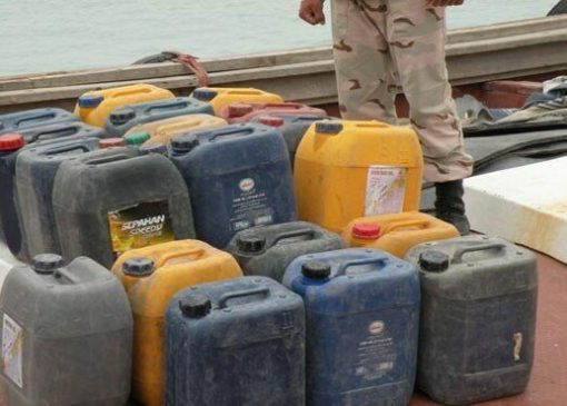 توقیف تانکر حامل ۲۲ هزار لیتر نفت سفید خارج از شبکه توزیع